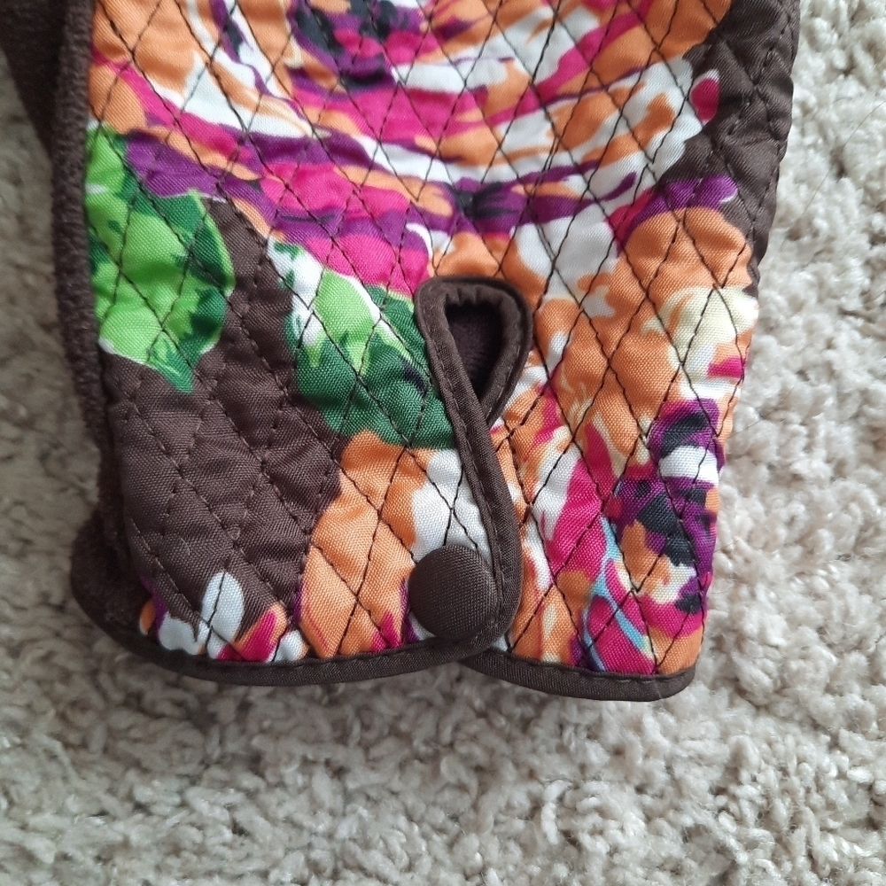 Vera Bradley English rose quilted floral brown fleece gloves size M/L - Picture 4 of 11